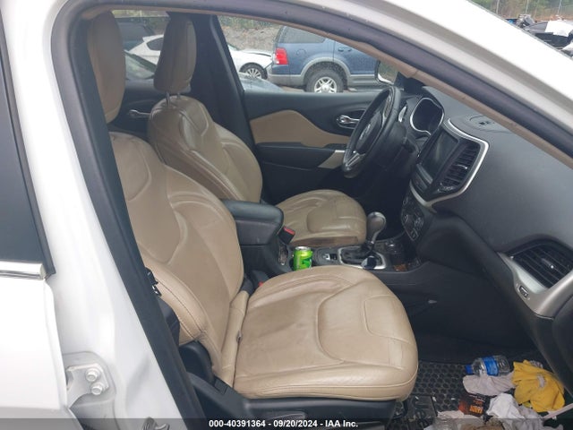 1C4PJMCB7HW633359 Jeep Cherokee Latitude 4x4