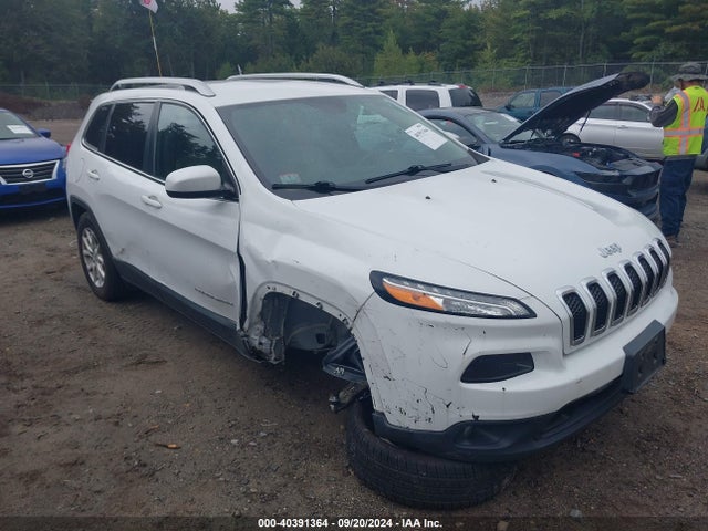 1C4PJMCB7HW633359 Jeep Cherokee Latitude 4x4