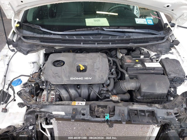 KIA FORTE LX 2017 3KPFK4A73HE102015 Image 10