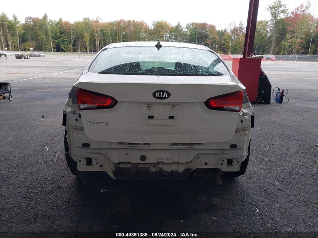 KIA FORTE LX 2017 3KPFK4A73HE102015 Image 17