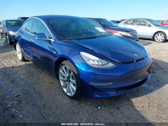 2018 TESLA MODEL 3 5YJ3E1EB5JF117414 Photo 0