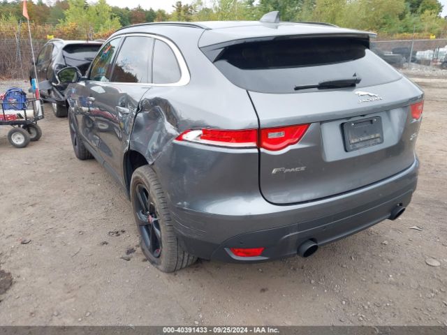 SADCJ2FX1KA368697 Jaguar F-pace 25t Premium
