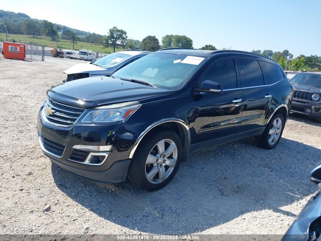 Chevrolet Traverse 1lt 2017 1GNKRGKD5HJ321942 Image 2