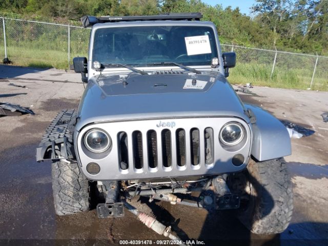 1C4BJWEG3FL645165 Jeep Wrangler Unlimited Sahara