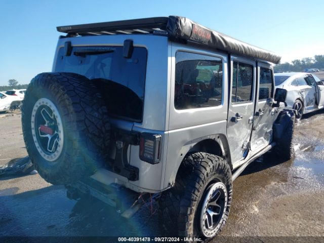 1C4BJWEG3FL645165 Jeep Wrangler Unlimited Sahara