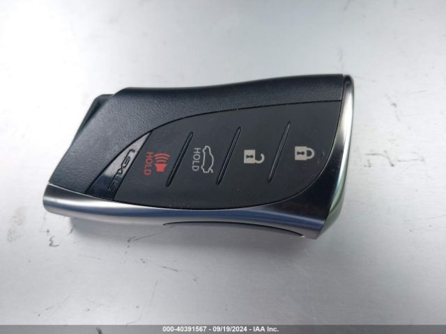 58ADA1C14NU026534 Lexus ES 300H