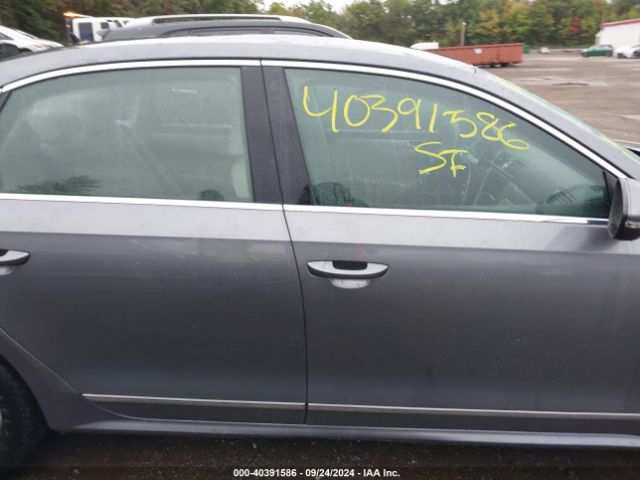 1VWAT7A30HC028966 Volkswagen Passat 1.8t S