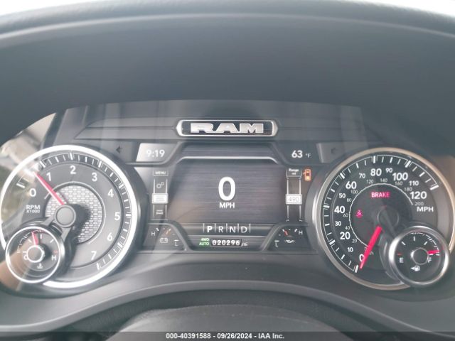 1C6SRFBT4NN137226 RAM 1500 Big Horn Quad Cab 4x4 6'4 Box