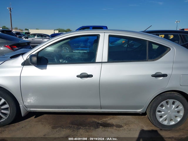 Nissan Versa 1.6 S 2015 3N1CN7AP9FL846306 Image 14