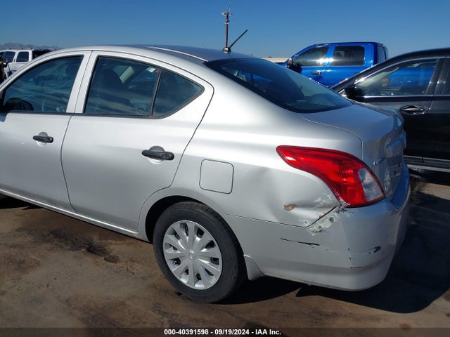 Nissan Versa 1.6 S 2015 3N1CN7AP9FL846306 Image 17