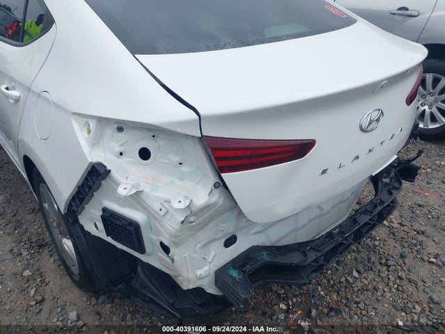 Hyundai ELANTRA SEL 2019 5NPD84LF4KH413465 Image 18