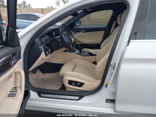WBAJA9C57KB393772 BMW 530e Iperformance