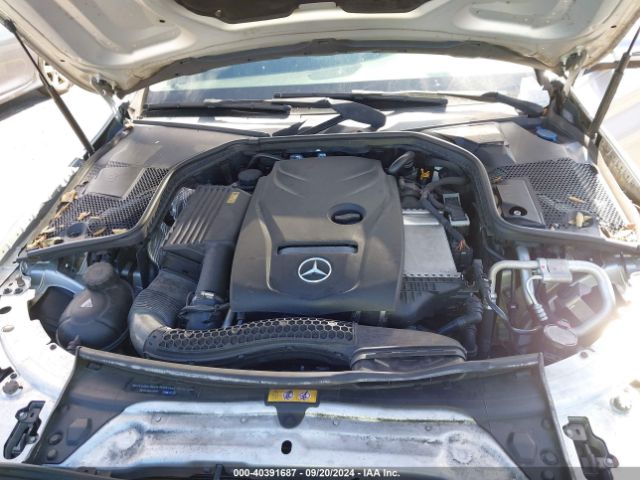 55SWF4JB9GU172215 Mercedes-Benz C 300 Luxury/sport