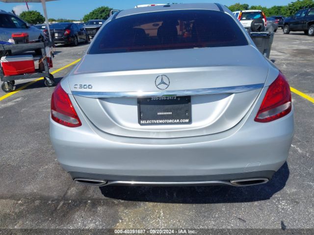 55SWF4JB9GU172215 Mercedes-Benz C 300 Luxury/sport