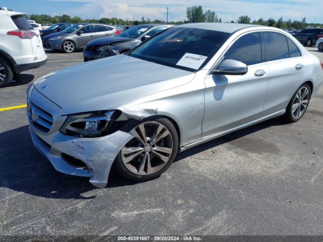 55SWF4JB9GU172215 Mercedes-Benz C 300 Luxury/sport