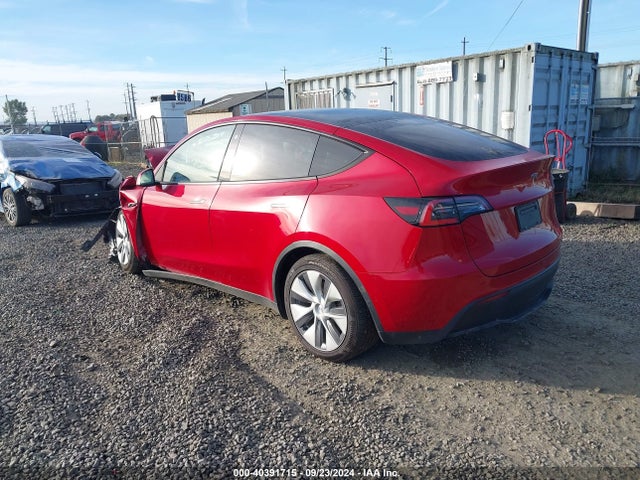 2021 TESLA MODEL Y 5YJYGDEEXMF092025 Photo 2