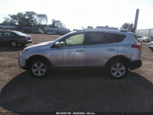 Toyota Rav4 Xle 2014 JTMRFREV3EJ006410 Image 14