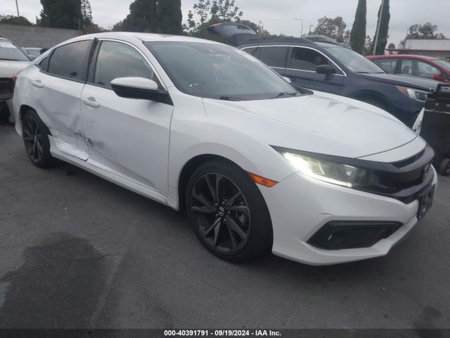 2019 2HGFC2F8XKH544399 main image