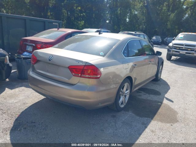 1VWBV7A39FC055224 Volkswagen Passat 2.0l Tdi Se