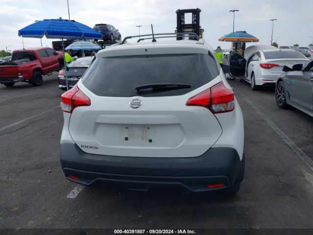3N1CP5CU6JL536415 Nissan KICKS S
