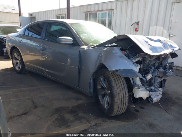 2C3CDXHG3JH215997 Dodge Charger Sxt Plus Rwd