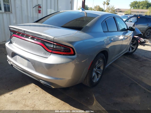 2C3CDXHG3JH215997 Dodge Charger Sxt Plus Rwd