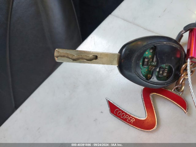 2004 MINI COOPER S WMWRE33454TD89151 Photo 10