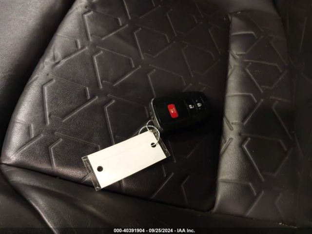 2T3J1RFVXMW141037 Toyota Rav4 Adventure