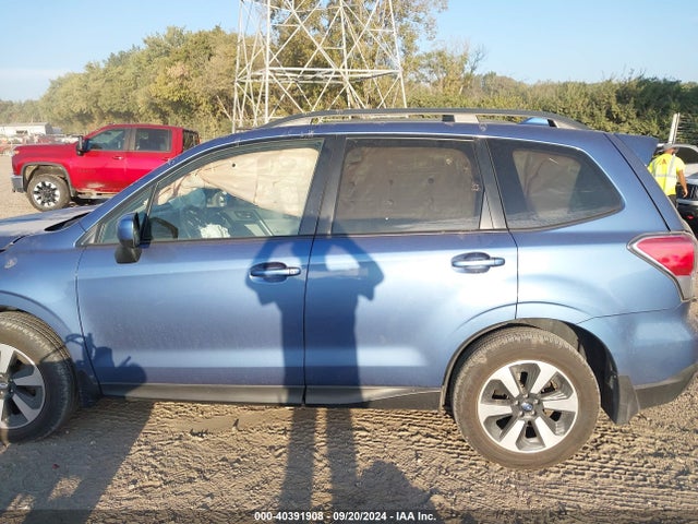 Subaru Forester 2.5i Premium 2018 JF2SJAGC5JH614610 Image 14