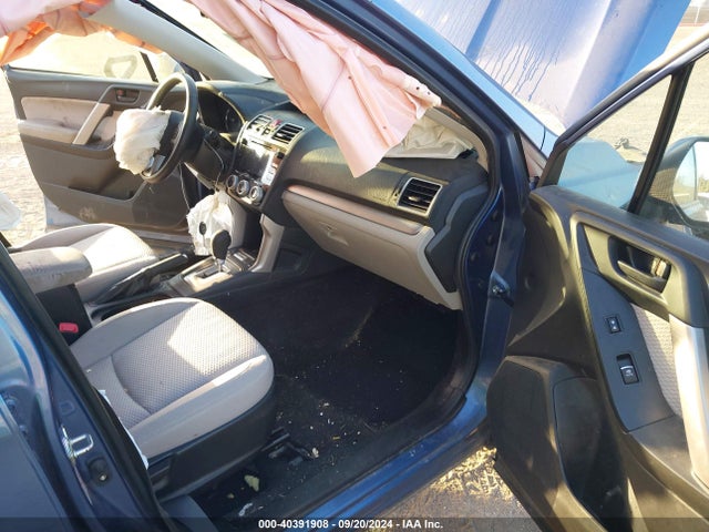 Subaru Forester 2.5i Premium 2018 JF2SJAGC5JH614610 Image 5