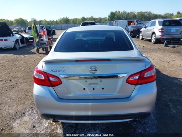 1N4AL3AP0HC480209 Nissan Altima 2.5 S
