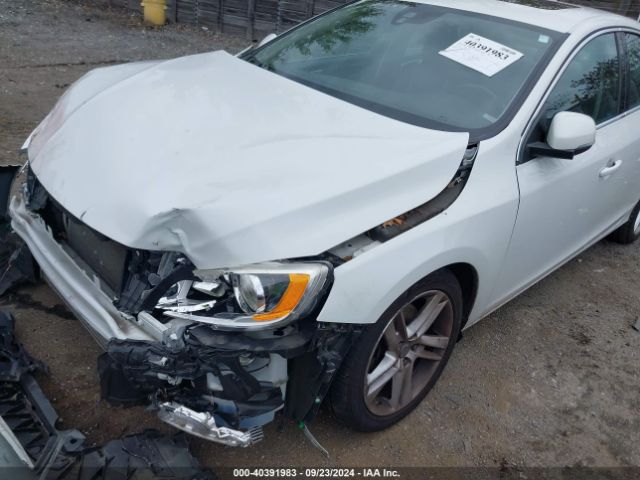 YV126MFK7F1342212 Volvo S60 T5 Premier