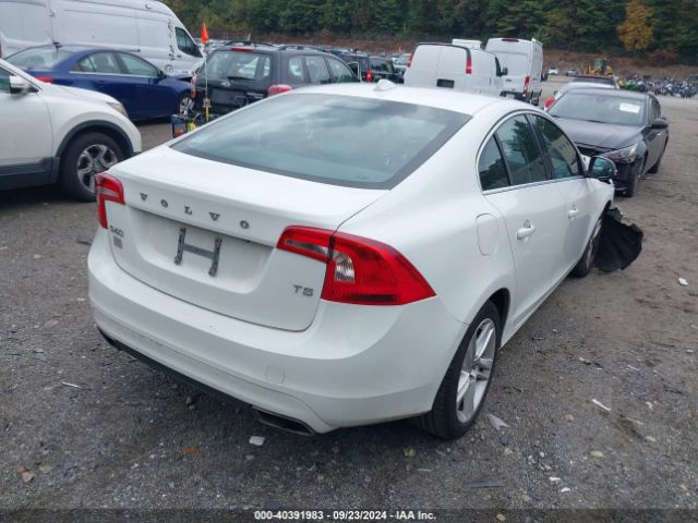YV126MFK7F1342212 Volvo S60 T5 Premier