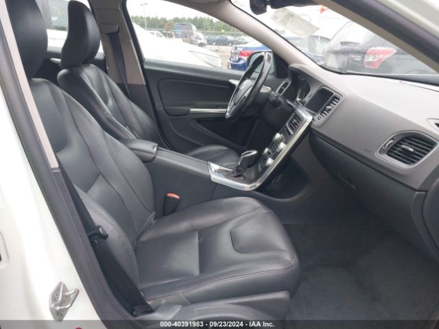 YV126MFK7F1342212 Volvo S60 T5 Premier