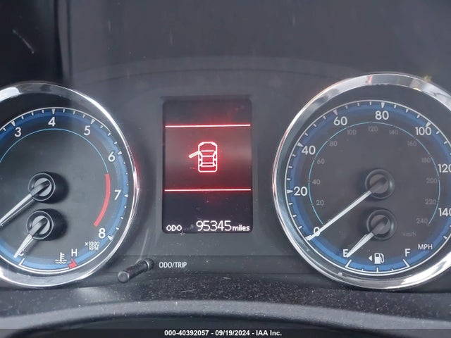 Toyota COROLLA LE 2018 2T1BURHE1JC029077 Image 7
