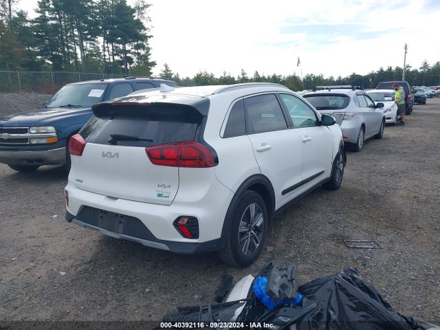 KIA Niro Lxs 2022 KNDCB3LCXN5541551 Image 4