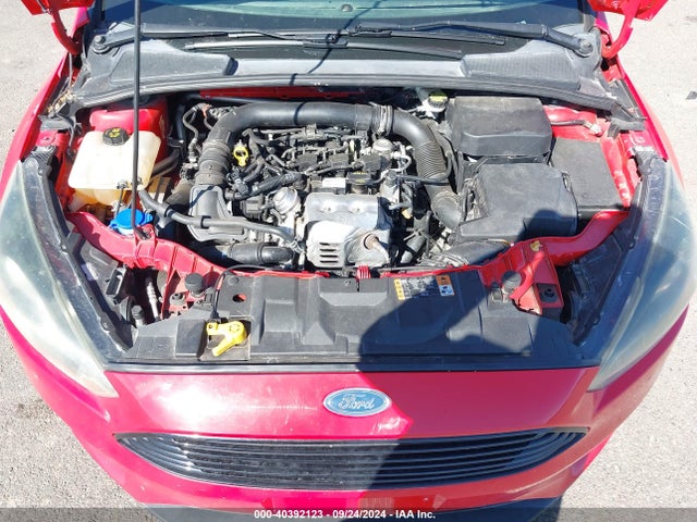 Ford FOCUS SE 2016 1FADP3FE6GL263058 Image 10