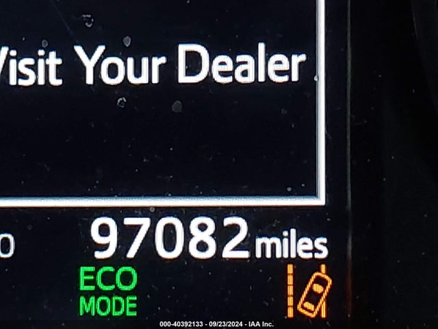 Toyota RAV4 LE 2018 JTMBFREV3JJ254409 Image 16