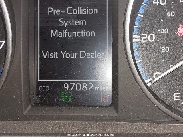 Toyota RAV4 LE 2018 JTMBFREV3JJ254409 Image 7