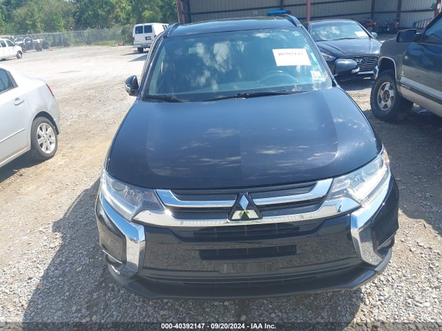 Mitsubishi Outlander Le 2018 JA4AD3A38JZ019664 Image 13