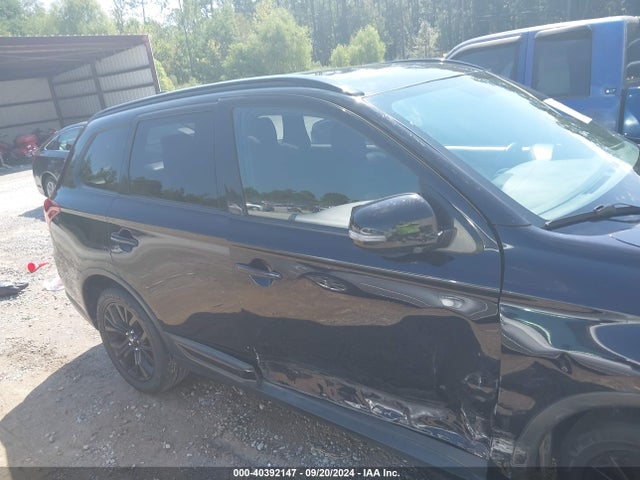 Mitsubishi Outlander Le 2018 JA4AD3A38JZ019664 Image 14