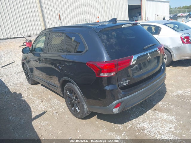 2018 MITSUBISHI OUTLANDER JA4AD3A38JZ019664 Photo 2