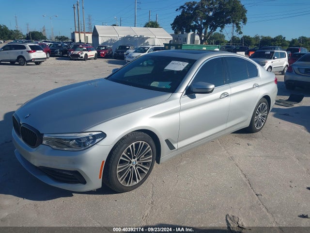 WBAJE5C53JWA96747 BMW 540I