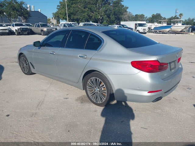 WBAJE5C53JWA96747 BMW 540I