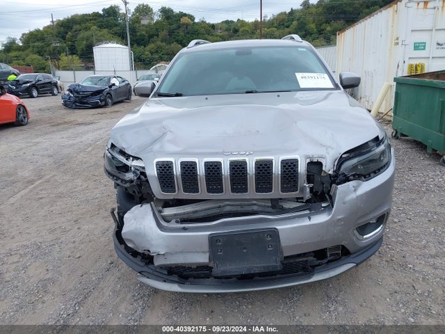 1C4PJMDXXKD133046 Jeep Cherokee Limited 4x4