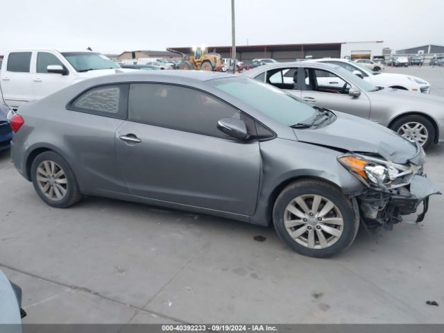 KNAFX6A88G5572523 KIA Forte Koup Ex