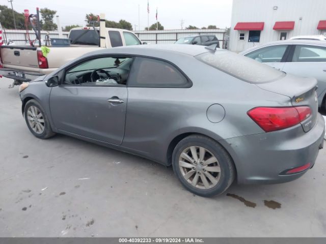 KNAFX6A88G5572523 KIA Forte Koup Ex