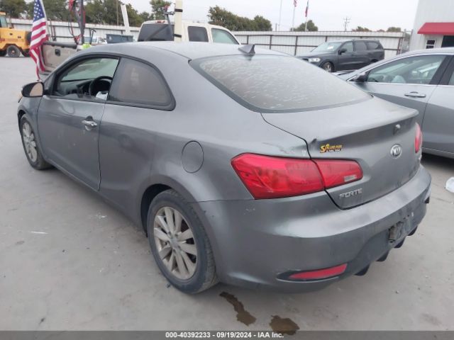 KNAFX6A88G5572523 KIA Forte Koup Ex