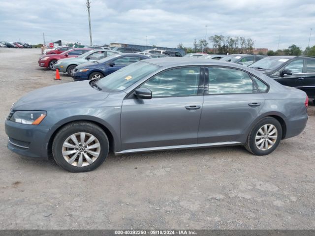 1VWAT7A32FC041862 Volkswagen Passat 1.8t Wolfsburg Edition