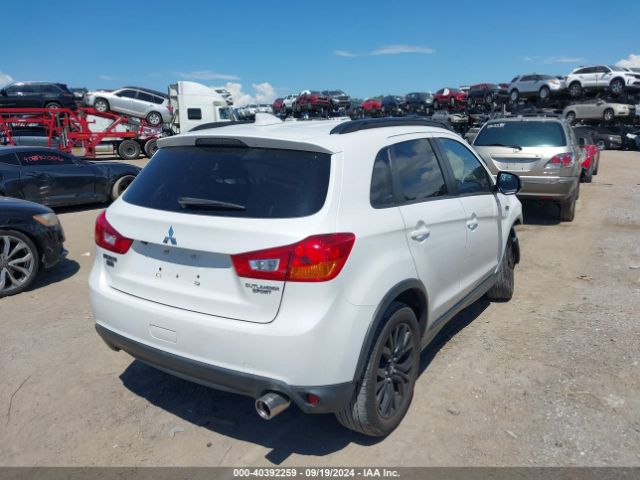 JA4AP3AU2HZ059460 Mitsubishi Outlander Sport 2.0 Le